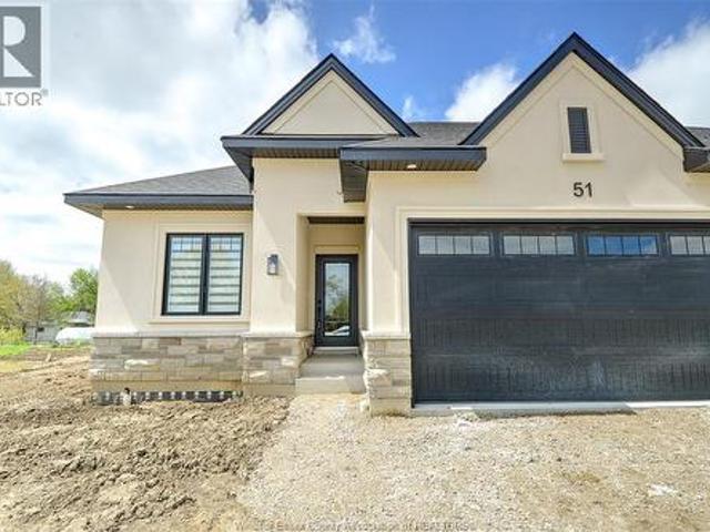 House for sale in Amherstburg, Ontario