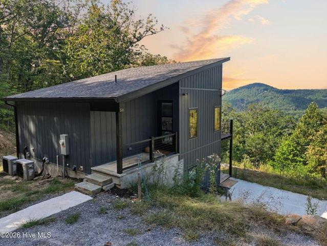 House for sale in Murphy, Cherokee County