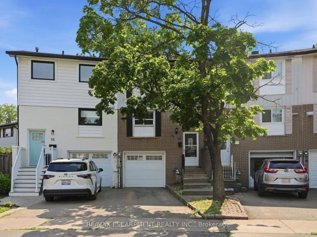 Townhouse for sale in Woburn, Ontario