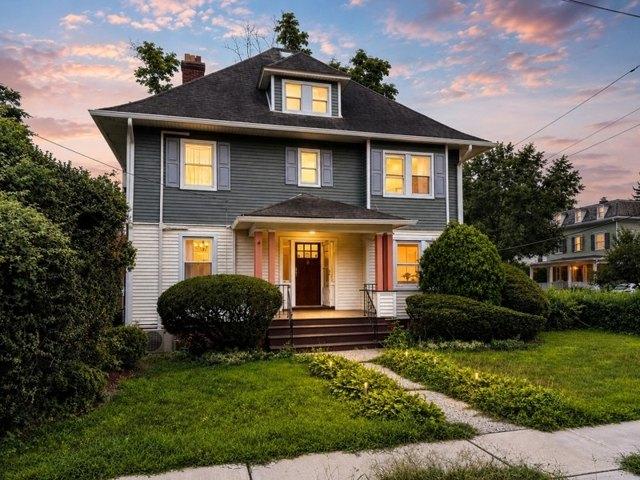 House for sale in Bloomfield, New Jersey