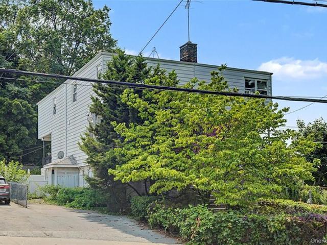 House for sale in Glenwood, New York