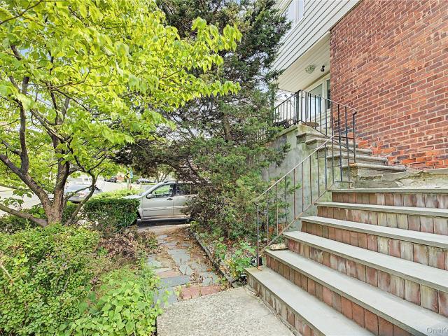 House for sale in Glenwood, New York