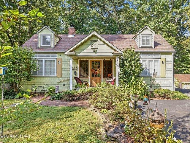 House for sale in Norris, East Tennessee