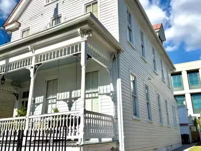 House for rent in Charleston