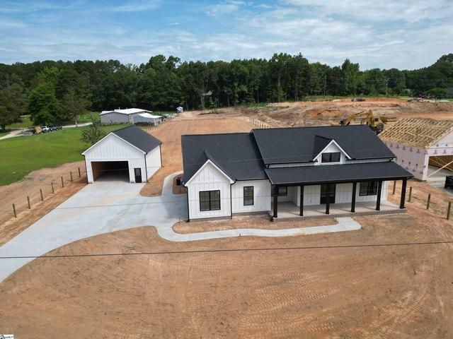House for sale in Gray Court, South Carolina
