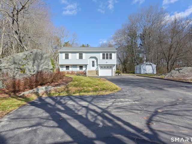 House for sale in Jewett City, Connecticut