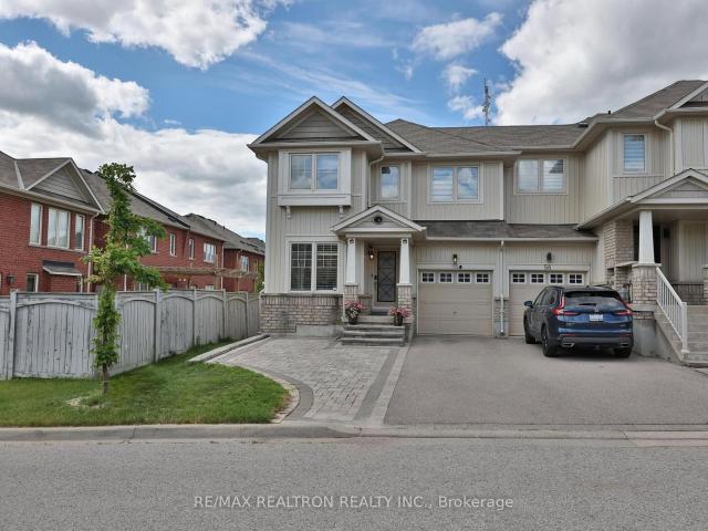 Townhouse for sale in Woburn, Ontario