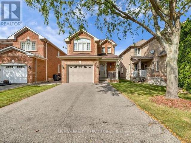 House for sale in Brampton, Golden Horseshoe