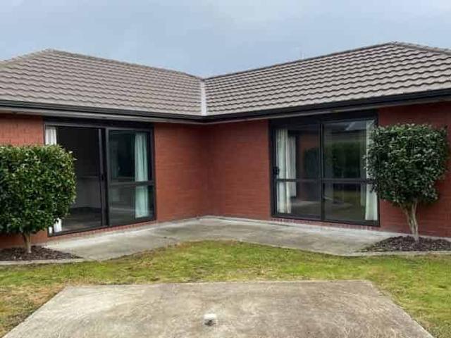 House for rent in Pauatahanui, Wellington