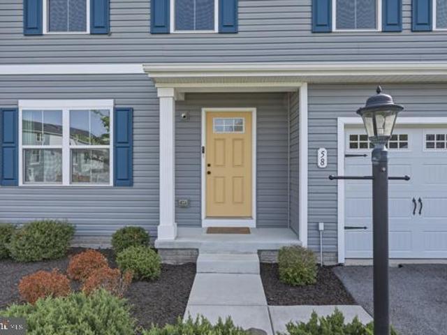 House for sale in Bunker Hill, West Virginia