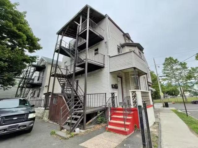 House for rent in New Haven