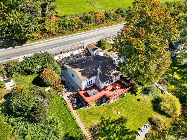 House for sale in Peach Lake, Putnam County