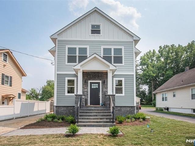 House for sale in Passaic, New Jersey