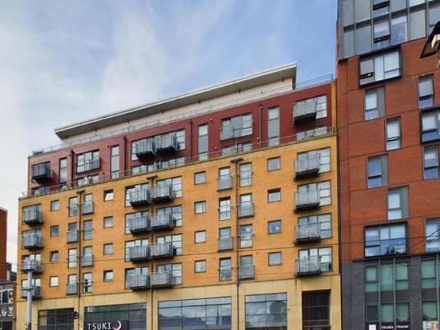 House for sale in Devonshire, Sheffield