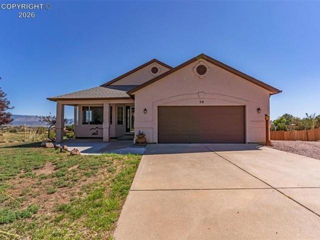 House for sale in Cañon City, Fremont County