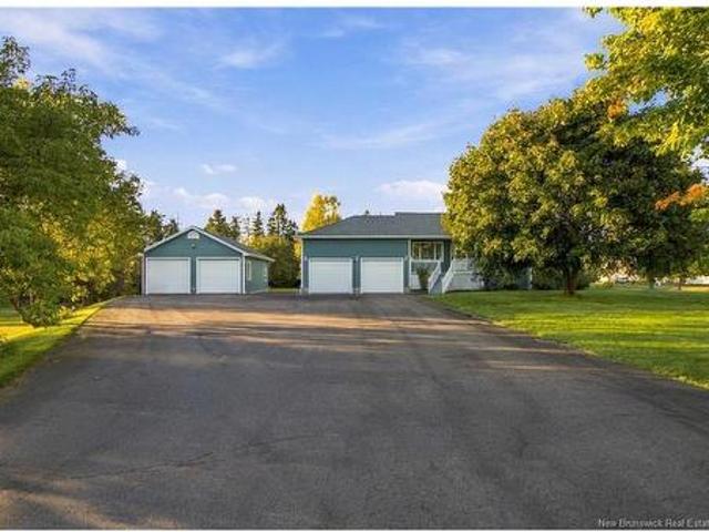 House for sale in Moncton Parish, Westmorland County