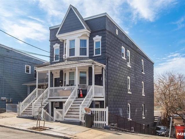 House for sale in Hudson, New Jersey