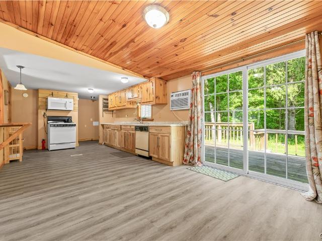 House for sale in Oneida, New York
