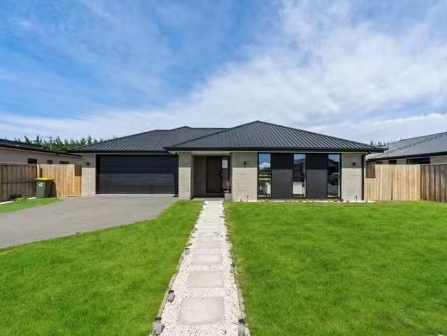 House for sale in Hakatere, Canterbury