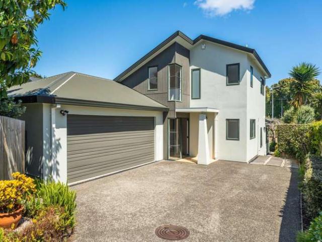 House for sale in Onehunga, Maungakiekie-Tāmaki
