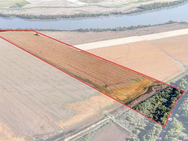 Farm for sale in Wellington, Lafayette County