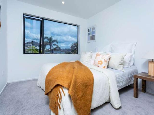 Townhouse for sale in Whangaparaoa