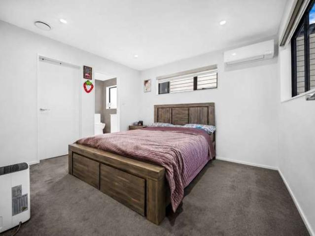 House for sale in Wairau Valley