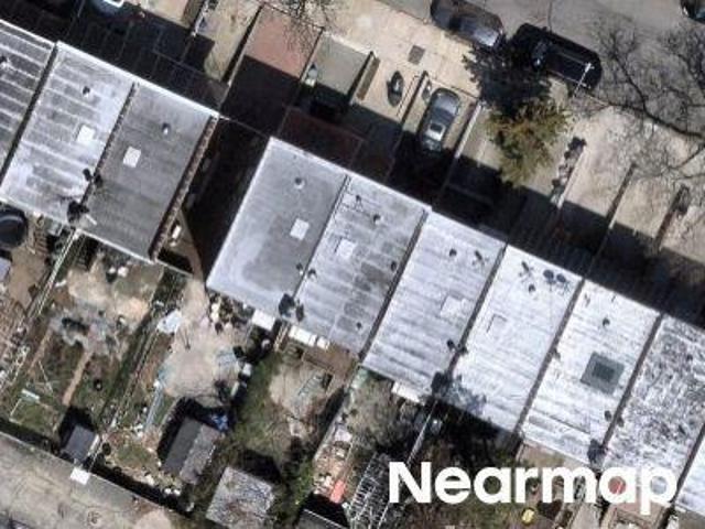 House for sale in Queens, Arverne