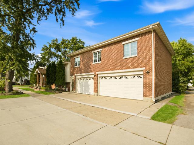 House for sale in Morton Grove, Illinois