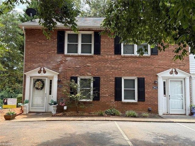 Condo for sale in Clemmons, North Carolina