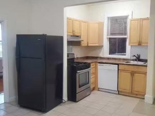 Condo for rent in Boston, Roxbury