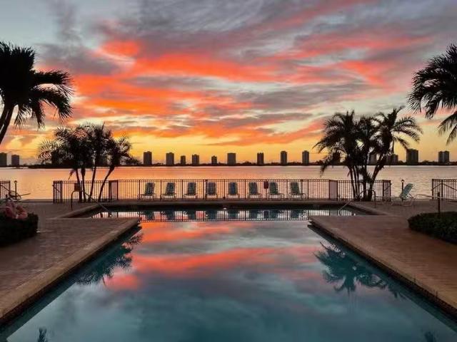 Condo for rent in West Palm Beach
