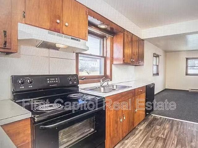 Condo for rent in Carlisle