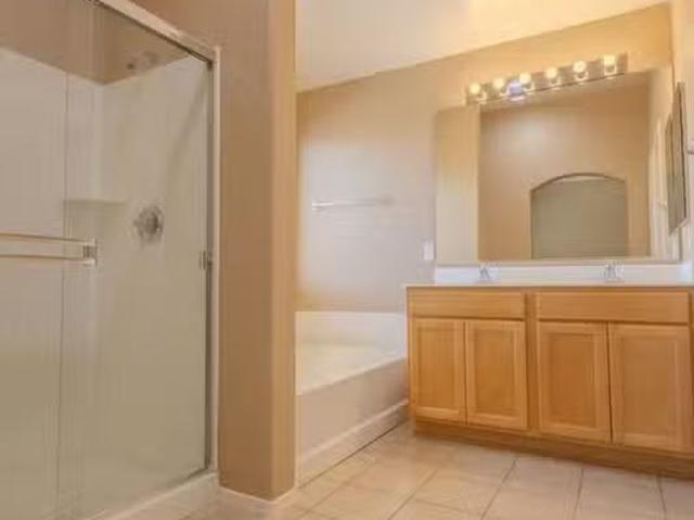 House for rent in Marana