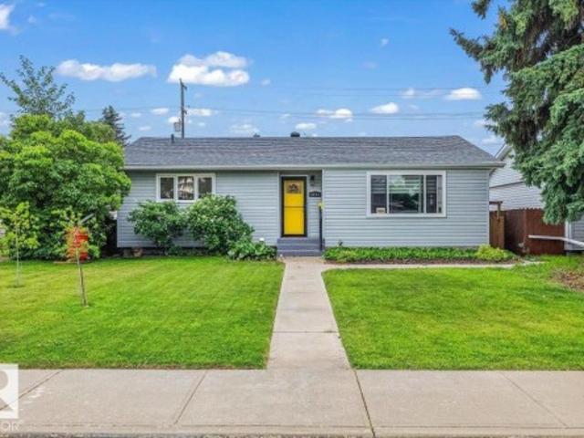 House for sale in Wedgewood, Alberta