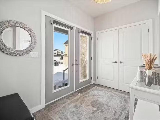 House for rent in East St. Paul, Manitoba