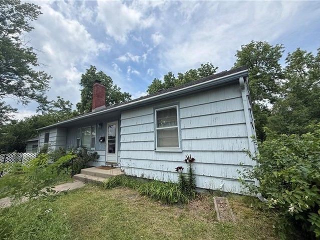 House for sale in Grandview, Missouri