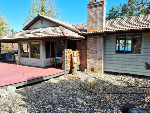House for sale in Denman Island, British Columbia