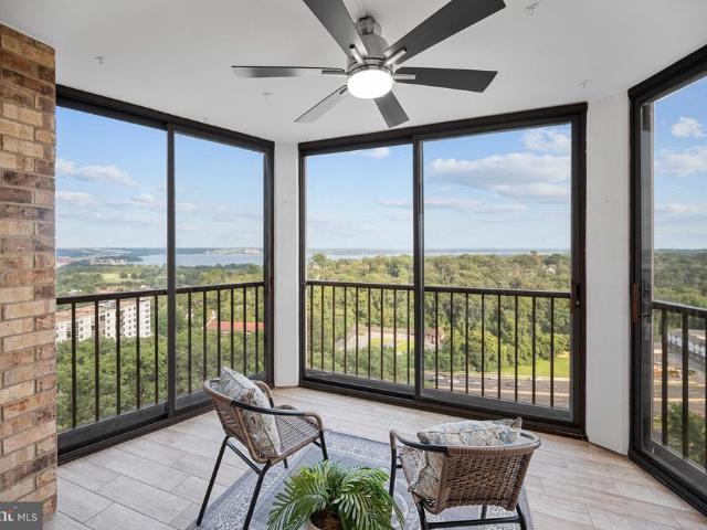 Condo for sale in Alexandria