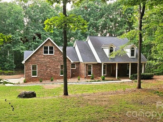 House for sale in Marshville, North Carolina