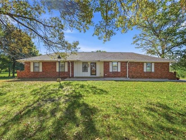 House for sale in Belton, Cass County