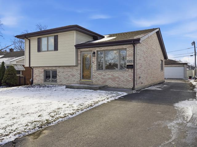 Property for sale in Berkeley, Illinois