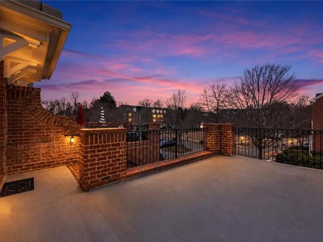 Condo for sale in Roswell, Georgia