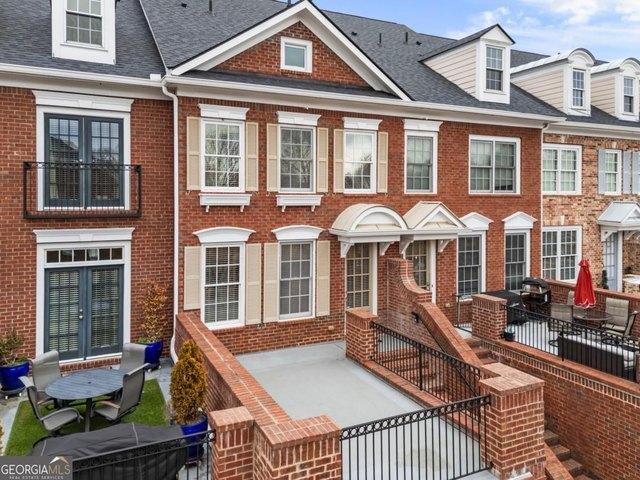 Condo for sale in Roswell, Georgia