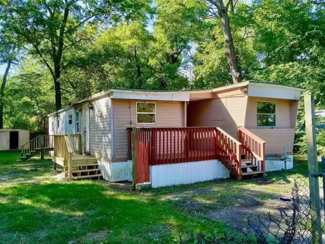 House for rent in Millville