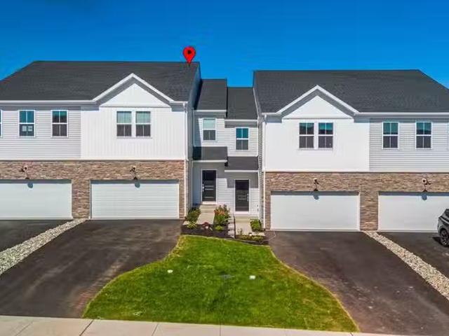 Condo for rent in Chester, Pennsylvania