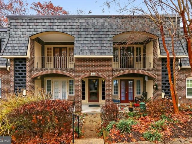 Condo for sale in Virginia