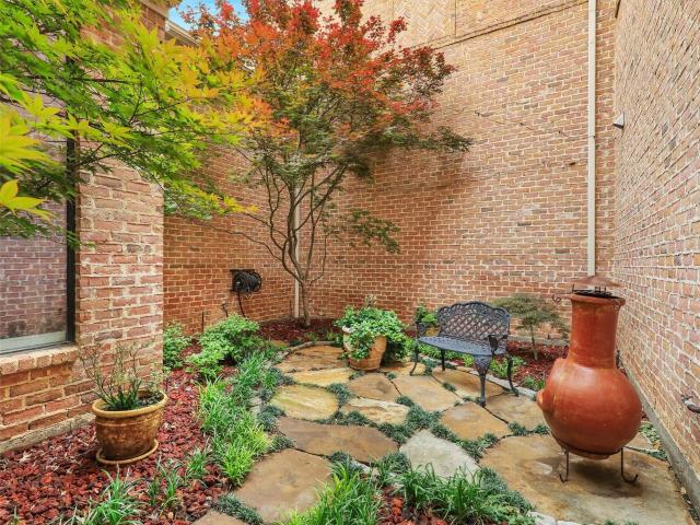 Townhouse for sale in Plano