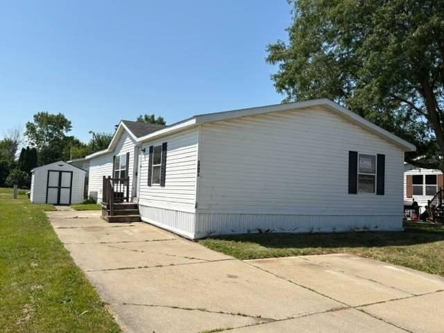 House for sale in New Haven, Michigan