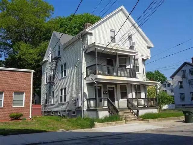 Condo for rent in Woonsocket